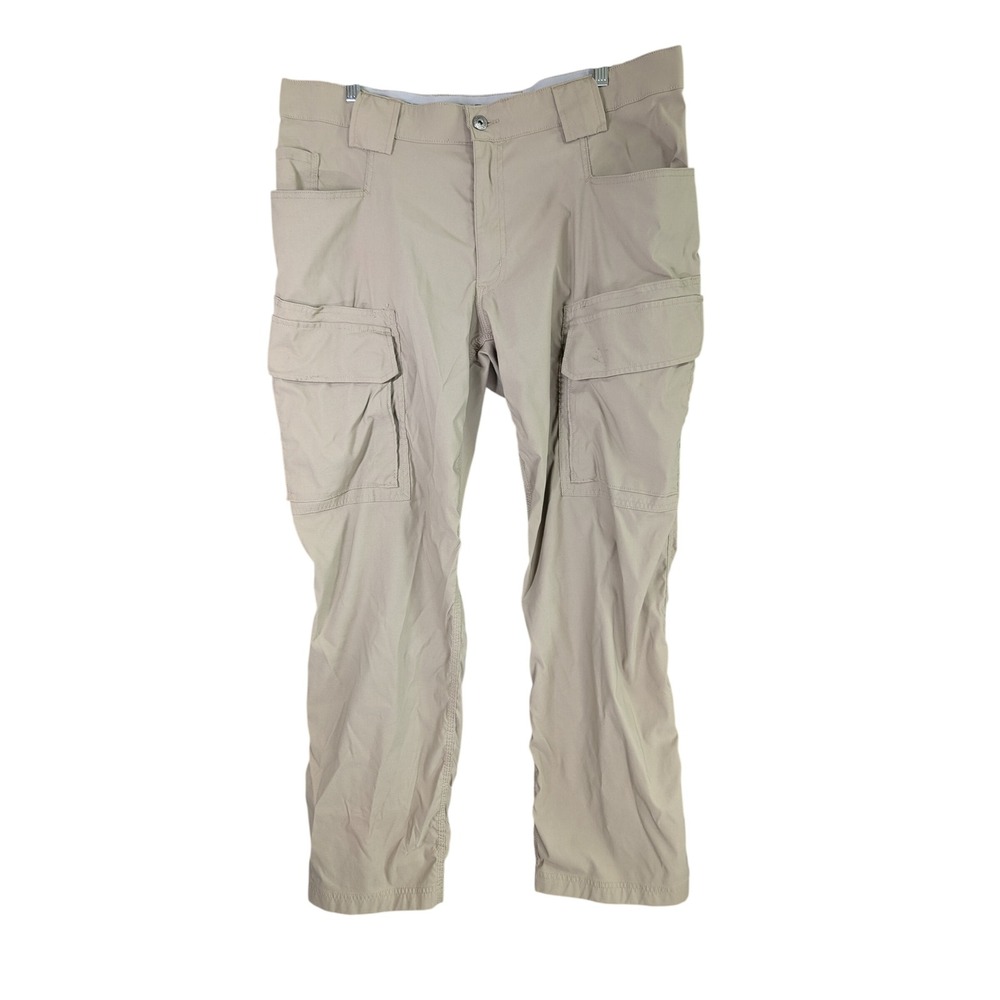 Duluth Trading Co Men's Khaki Cargo Pants with Multiple Pockets